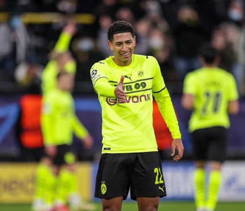 从4后卫过 从4后卫过